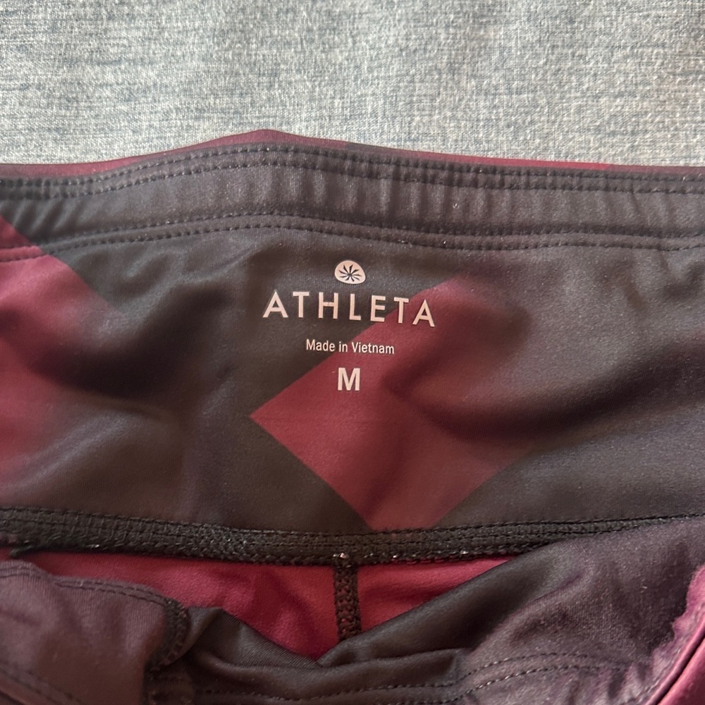 Athleta Black and Burgundy Leggings - Picture 2 of 3